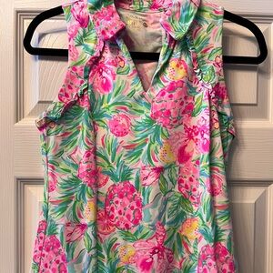Lilly Pulitzer luxletic top size XS in EUC